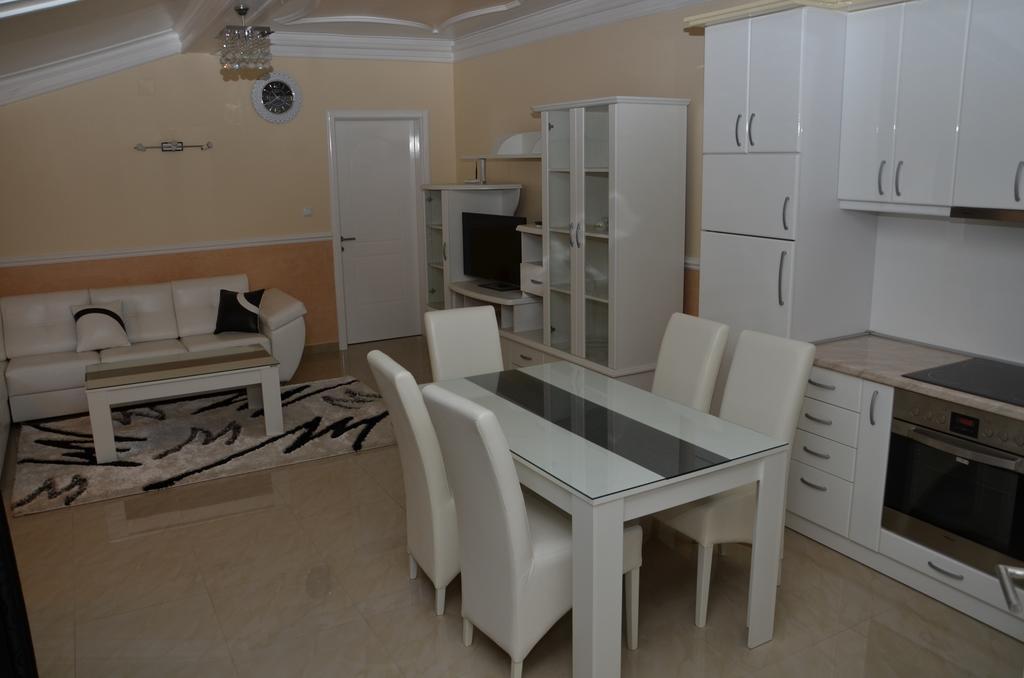 Apartments Royal Menex Пожаревац Номер фото